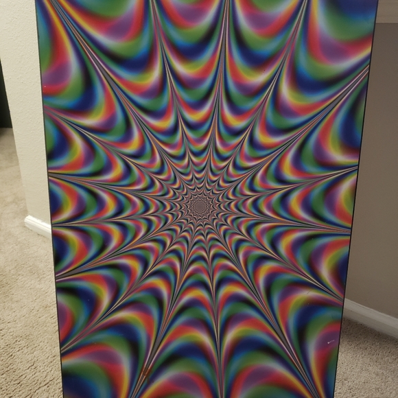 Trippy wall art - Picture 1 of 3